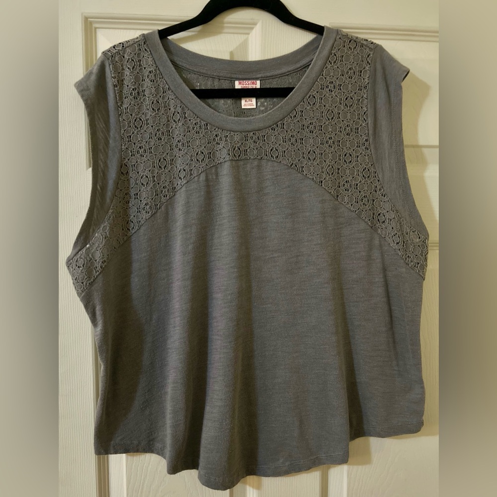 3/$15 GRAY VINTAGE MOSSIMO TARGET HI-LO CROPPED LACE TANK FESTIVAL WHIMSIGOTH